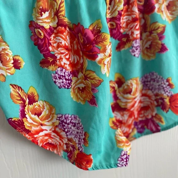 Tropical shorts - Picture 5 of 5